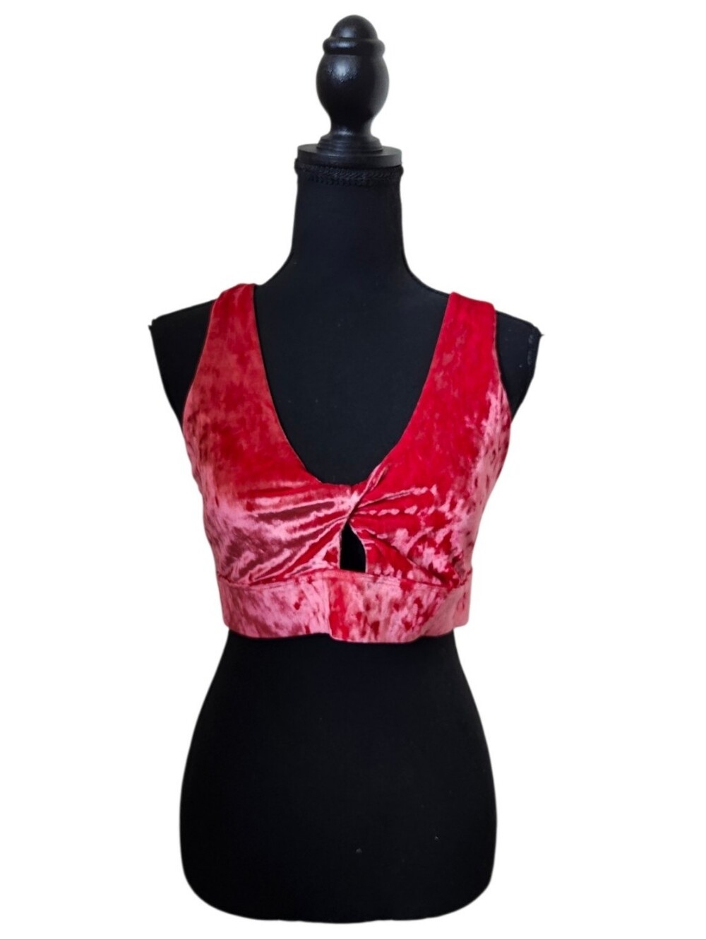Fabletics Red Velvet Twist-Front Crop Top S